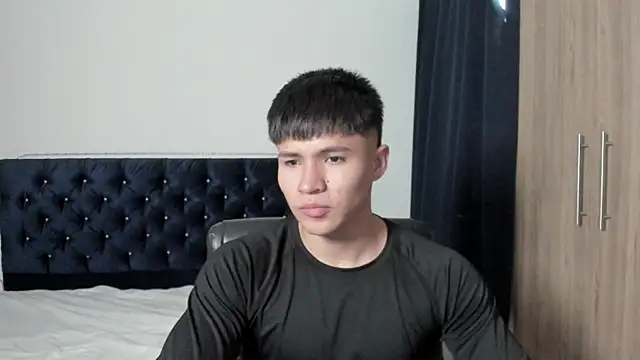 Snapshot of ryo_kush_ chatting on June 26, 1:39 pm ryo kush online show from June 26, 1:39 pm