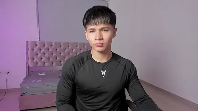 Snapshot of ryo_kush_ chatting on August 1, 2:04 pm ryo kush online show from August 1, 2:04 pm