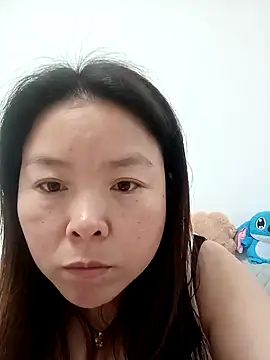 Snapshot of lukby0 chatting on June 18, 3:05 am lukby0 online show from June 18, 3:05 am
