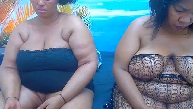 CURVYELEGANCExxx online show from July 25, 2:23 pm