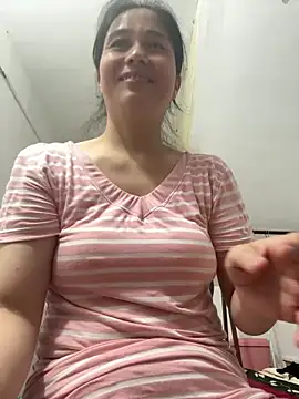 Snapshot of suyabb chatting on June 21, 12:27 am suyabb online show from June 21, 12:27 am