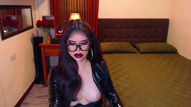 EXTREMELYDOME online show from June 21, 5:57 am