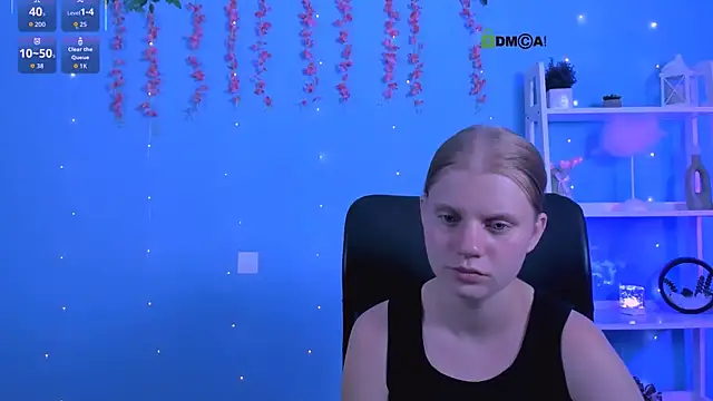 bella sky11 online show from August 4, 11:20 pm