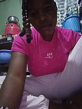 Snapshot of flexyroxxy chatting on June 18, 4:12 pm flexyroxxy online show from June 18, 4:12 pm