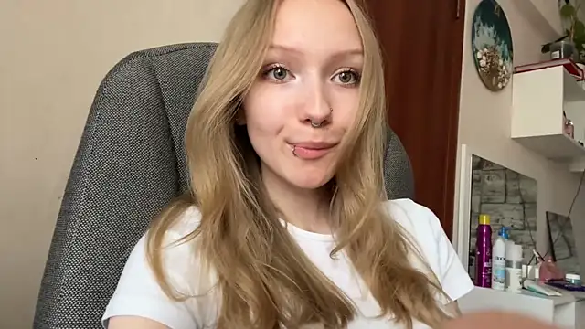 BivalentFalloff online show from July 18, 5:16 am