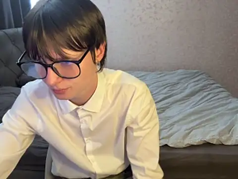 davloves online show from June 17, 12:04 pm