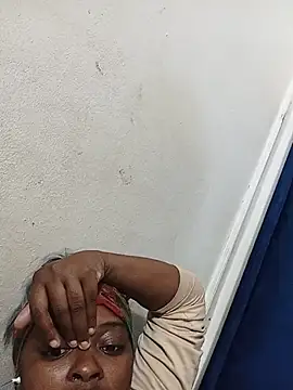 collegebjxx26 online show from July 14, 5:45 am