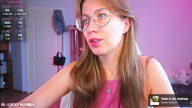 ms allison   online show from July 31, 10:58 am