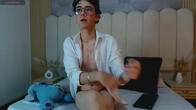 Leo Williamss online show from June 24, 12:04 pm