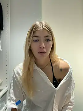 camille 2007 online show from July 31, 10:58 am
