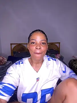 Snapshot of fyp_ozil57 chatting on July 20, 2:52 pm fyp ozil57 online show from July 20, 2:52 pm