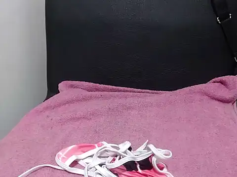 skinny nastyy online show from July 31, 2:37 pm