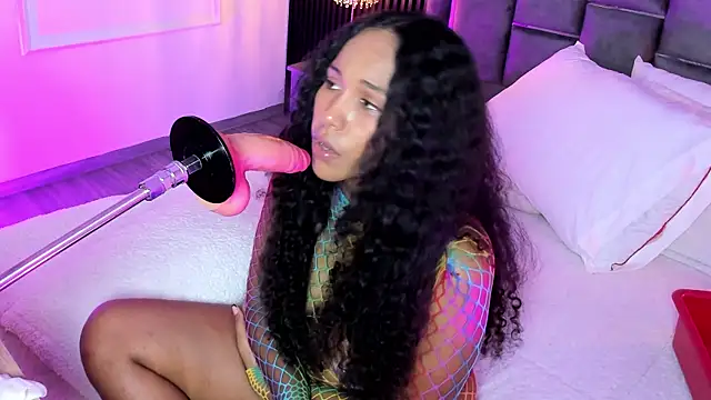 MiaBlackrose online show from July 29, 5:01 pm