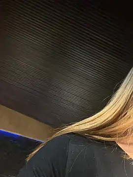 Lissa monroe online show from July 11, 3:56 pm