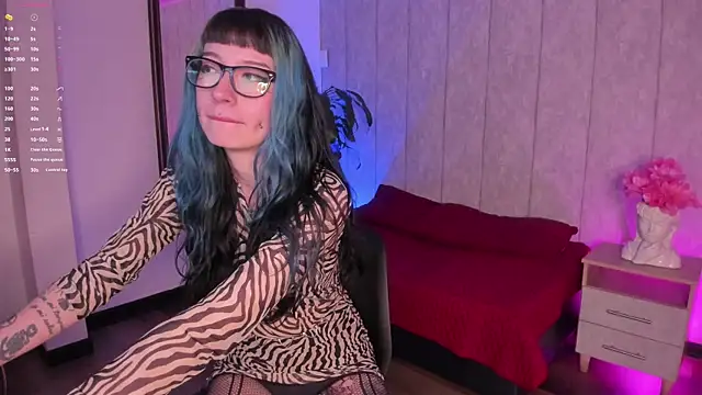 Snapshot of misa_goth chatting on July 17, 2:03 pm misa goth online show from July 17, 2:03 pm