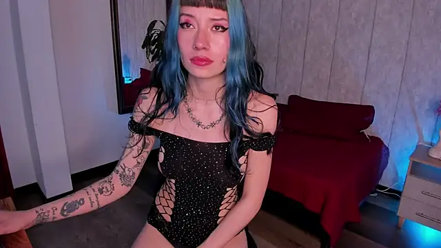 Snapshot of misa_goth chatting on July 7, 1:14 pm misa goth online show from July 7, 1:14 pm