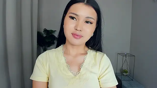MercedesVleming online show from June 22, 8:00 am