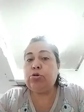 Snapshot of BigAssQueenLatina chatting on June 22, 12:57 pm BigAssQueenLatina online show from June 22, 12:57 pm