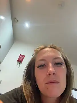 Coleyy xx online show from July 29, 7:35 pm