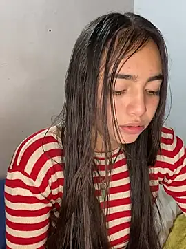 Julia valentina online show from July 5, 1:32 am