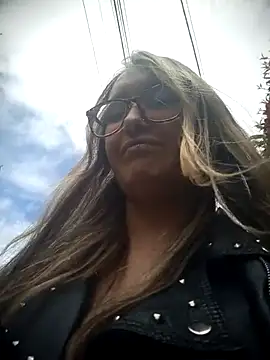 Snapshot of karla-giraldo1 chatting on July 21, 4:52 pm karla-giraldo1 online show from July 21, 4:52 pm