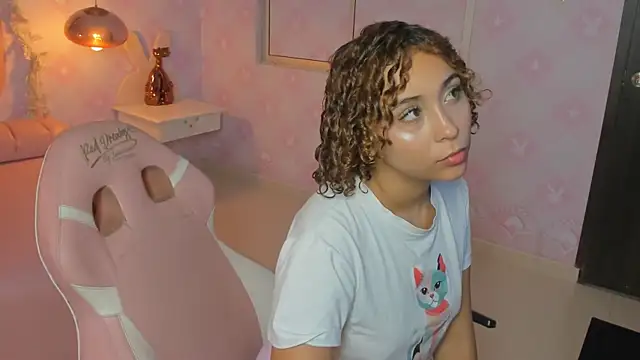 Ahny Sweet online show from June 19, 3:29 pm