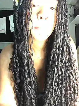 lilly safadinha online show from July 1, 3:40 am