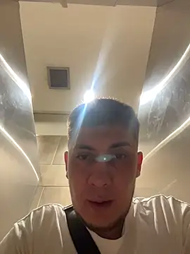 Snapshot of Mao_Rivers chatting on August 4, 3:49 pm Mao Rivers online show from August 4, 3:49 pm