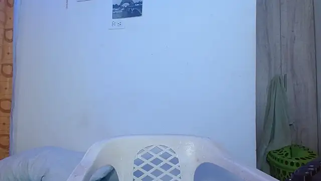 Snapshot of Scarleth_69_ chatting on July 9, 4:39 pm Scarleth 69 online show from July 9, 4:39 pm