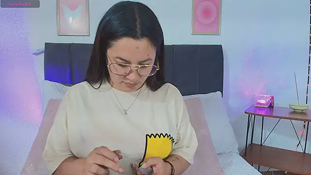 samm curvy online show from July 16, 7:33 pm