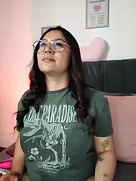 samm curvy online show from July 19, 7:54 pm