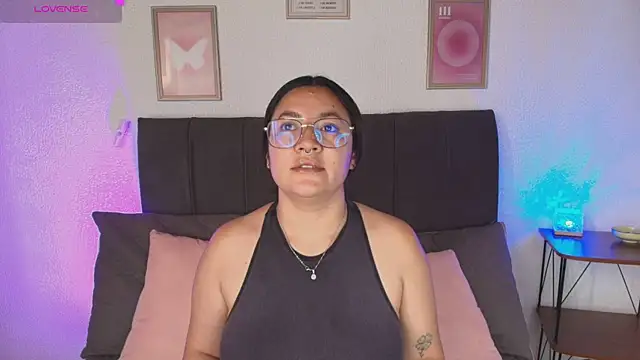 samm curvy online show from July 8, 7:47 pm