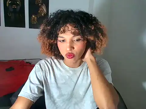 Elianisbigcock online show from June 26, 4:07 am