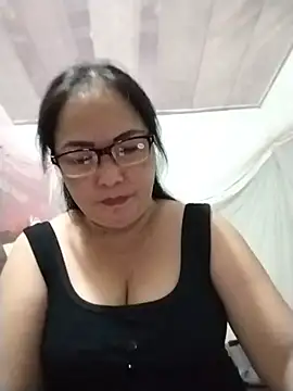 Naaya8109 online show from July 11, 2:12 am