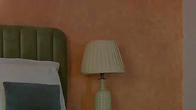 Tessa Bloom online show from July 10, 5:57 pm