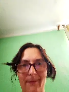 balbinka1987 online show from July 22, 9:44 am