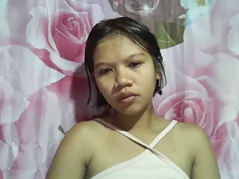 Snapshot of SexyJanePinay chatting on June 20, 11:54 pm SexyJanePinay online show from June 20, 11:54 pm