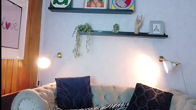 Snapshot of Katalyna_lee chatting on July 28, 11:50 am Katalyna lee online show from July 28, 11:50 am
