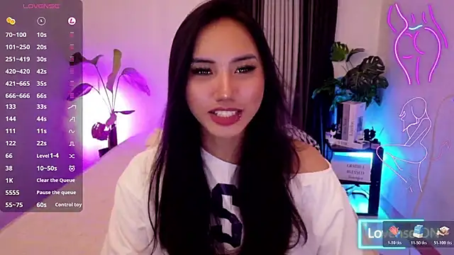 Bell PepperHot online show from July 28, 9:03 pm