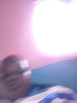 PRETTY-LILY online show from July 9, 4:02 am