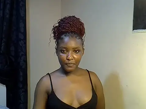 Ebonybarbieeee online show from July 23, 6:37 pm