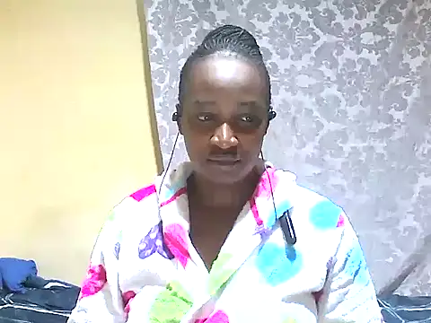 Snapshot of sexy-faiy chatting on July 28, 8:52 pm sexy-faiy online show from July 28, 8:52 pm