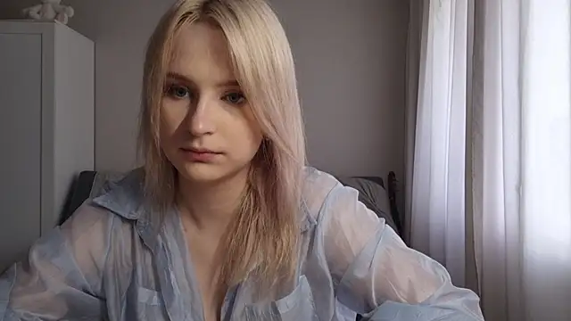 BloomMoon online show from July 25, 12:22 pm