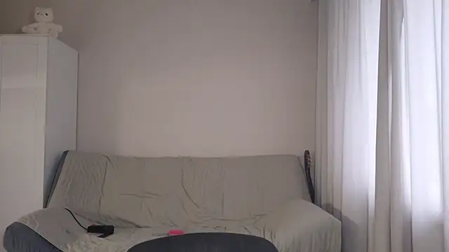 BloomMoon online show from July 30, 12:59 pm