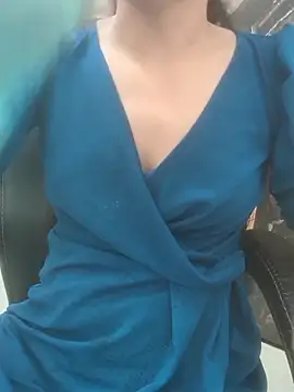 Snapshot of sushmita0 chatting on June 29, 1:56 am sushmita0 online show from June 29, 1:56 am
