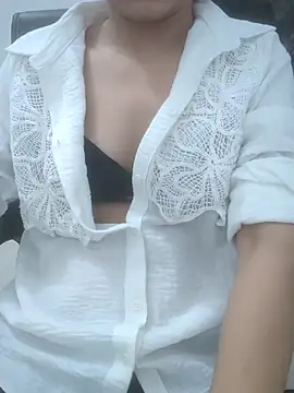 Snapshot of sushmita0 chatting on July 7, 2:53 pm sushmita0 online show from July 7, 2:53 pm