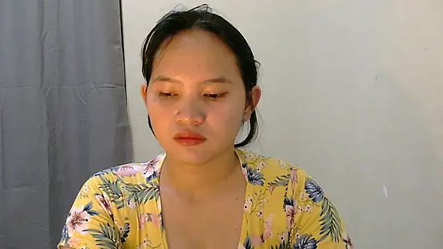 Fhwilloughbyxx online show from June 30, 9:53 am