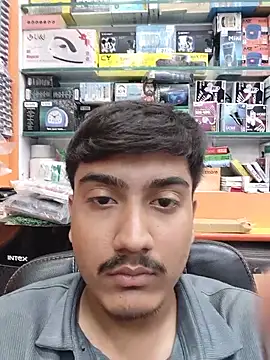 Snapshot of himanshu1619 chatting on June 23, 3:10 pm himanshu1619 online show from June 23, 3:10 pm