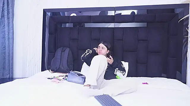 GabbyAndDominic online show from July 21, 12:39 pm
