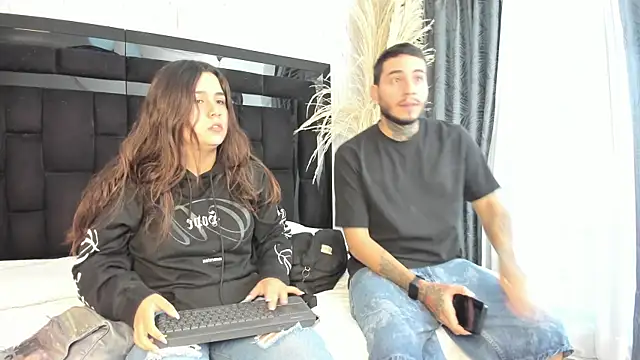 GabbyAndDominic online show from July 30, 11:31 am